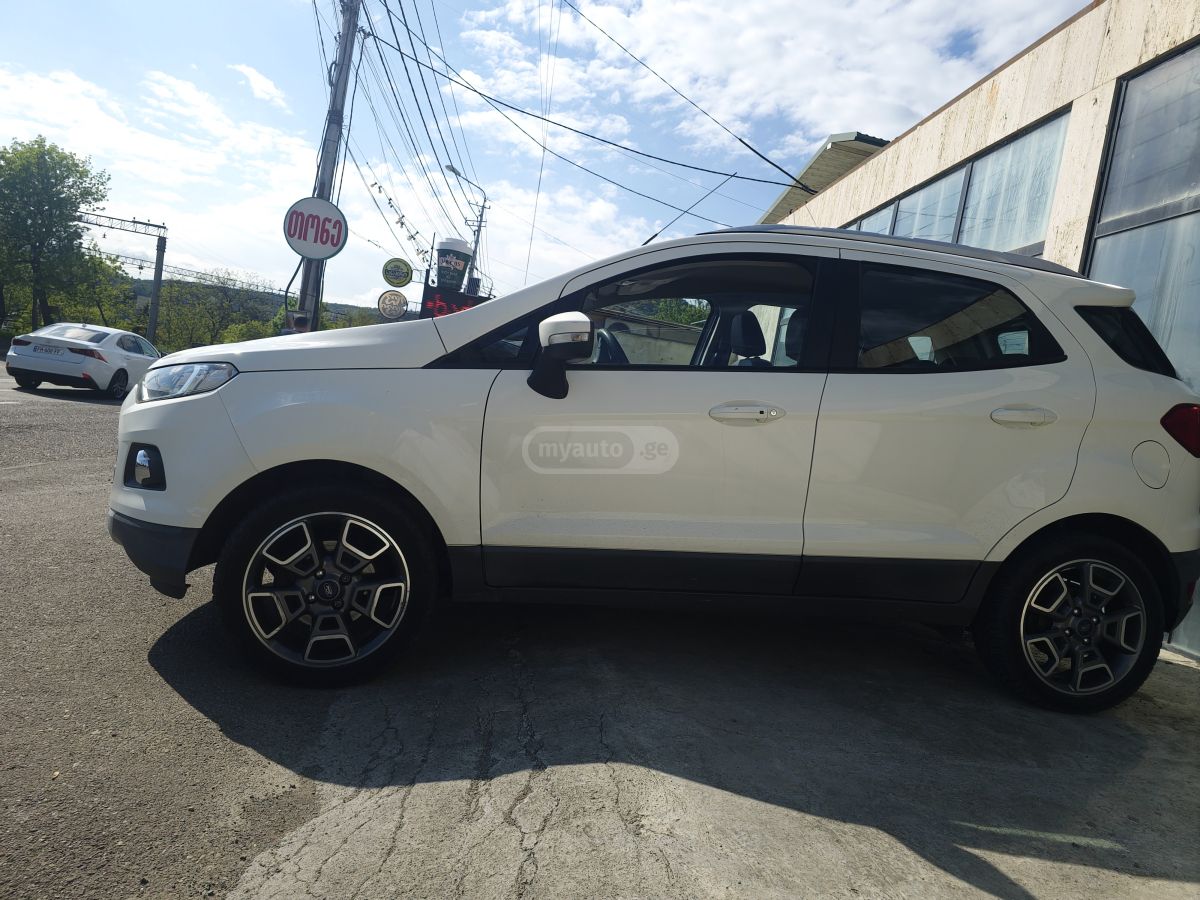 Ford EcoSport - фото 4