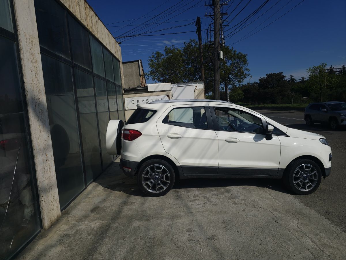 Ford EcoSport - фото 5