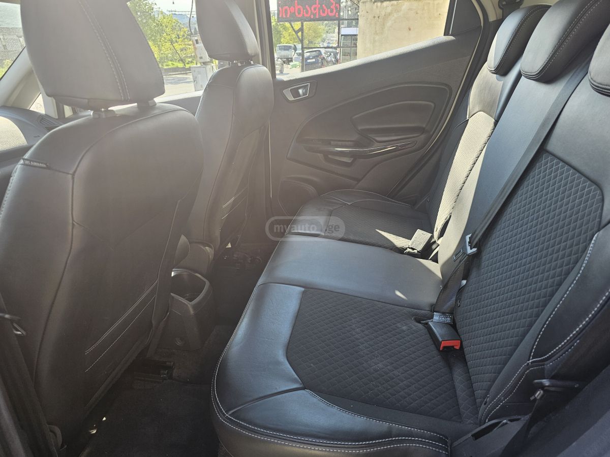 Ford EcoSport - фото 7