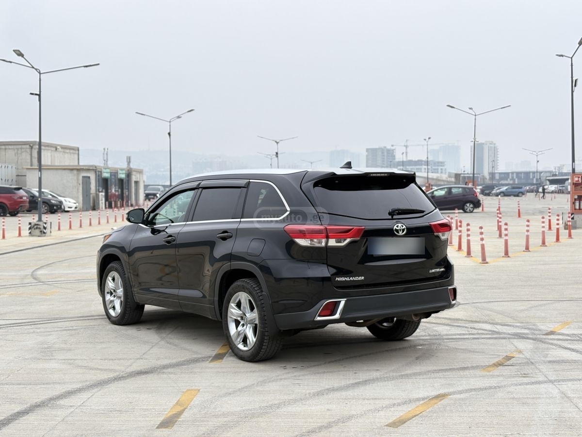 Toyota Highlander - фото 10