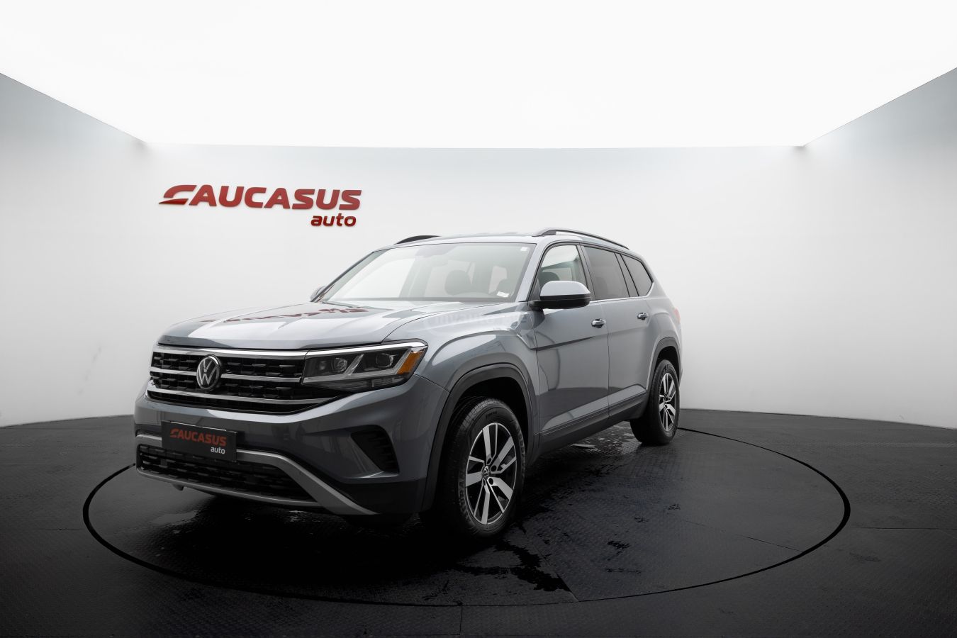 Volkswagen Atlas - фото 1