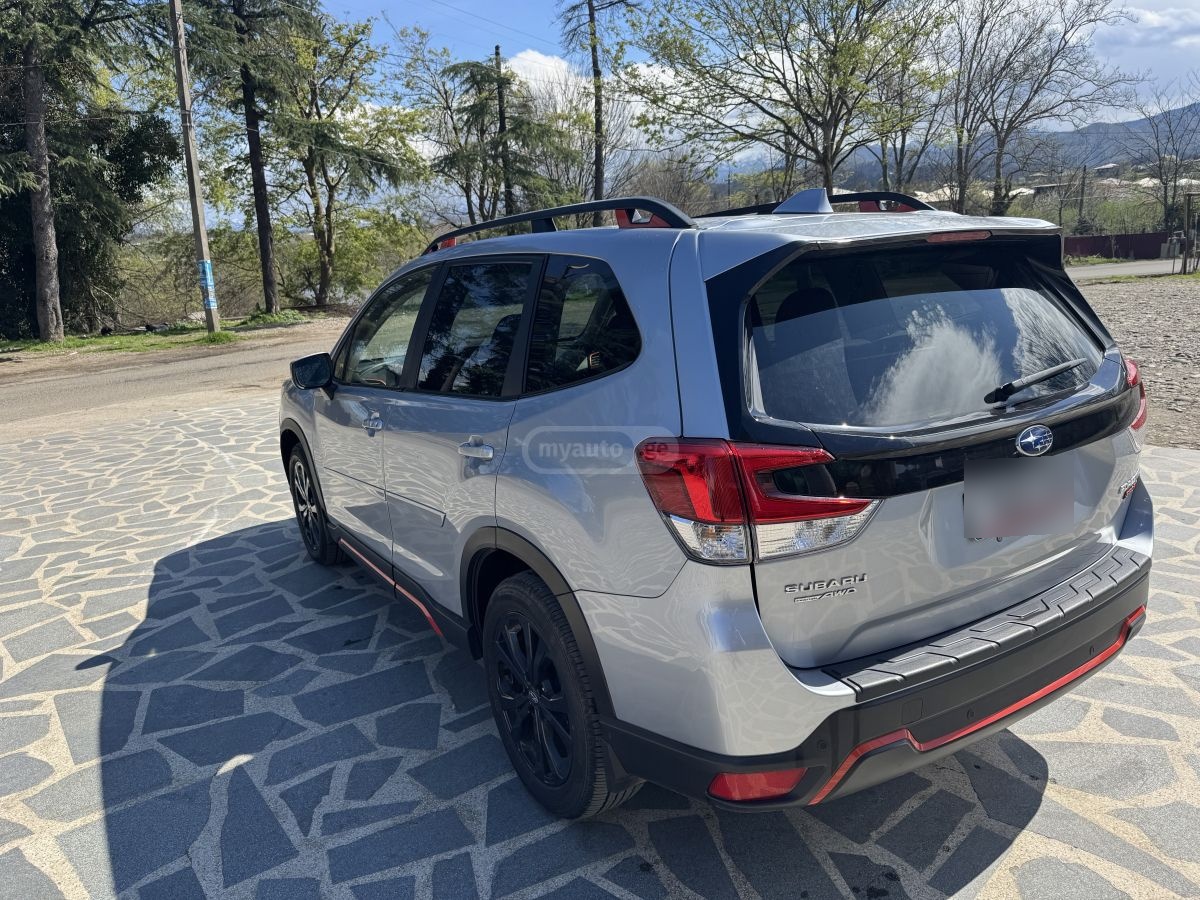 Subaru Forester - фото 4