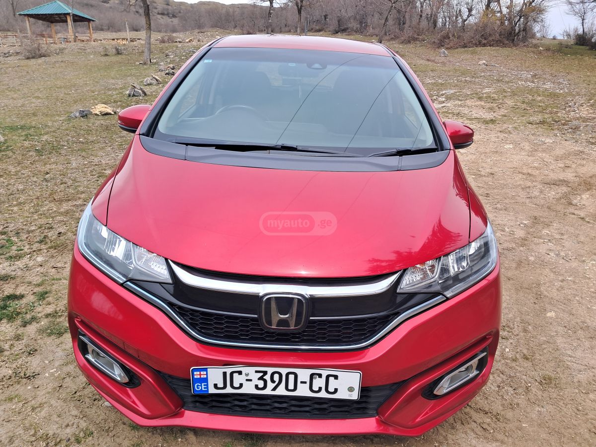 Honda Fit - фото 1