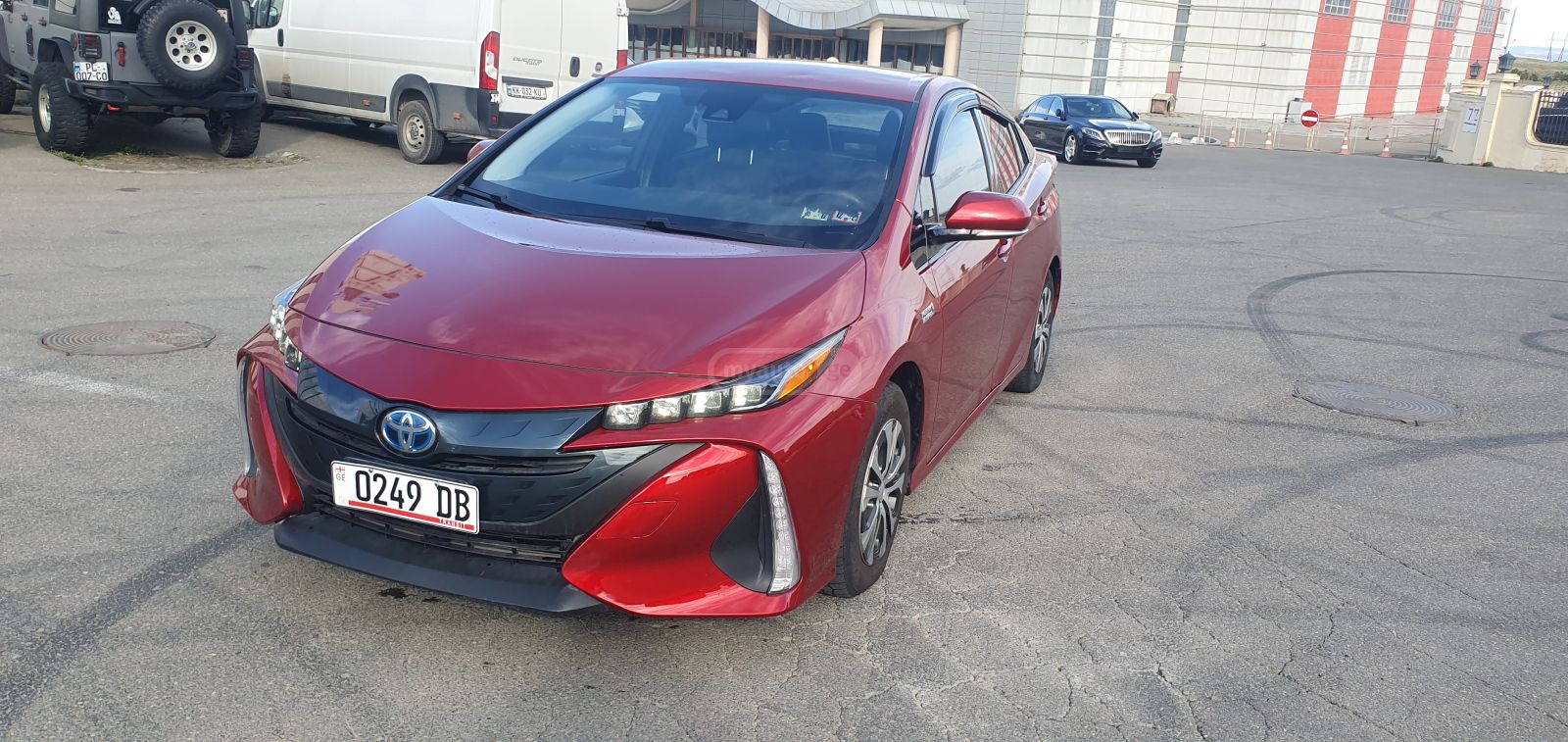 Toyota Prius Prime - фото 13