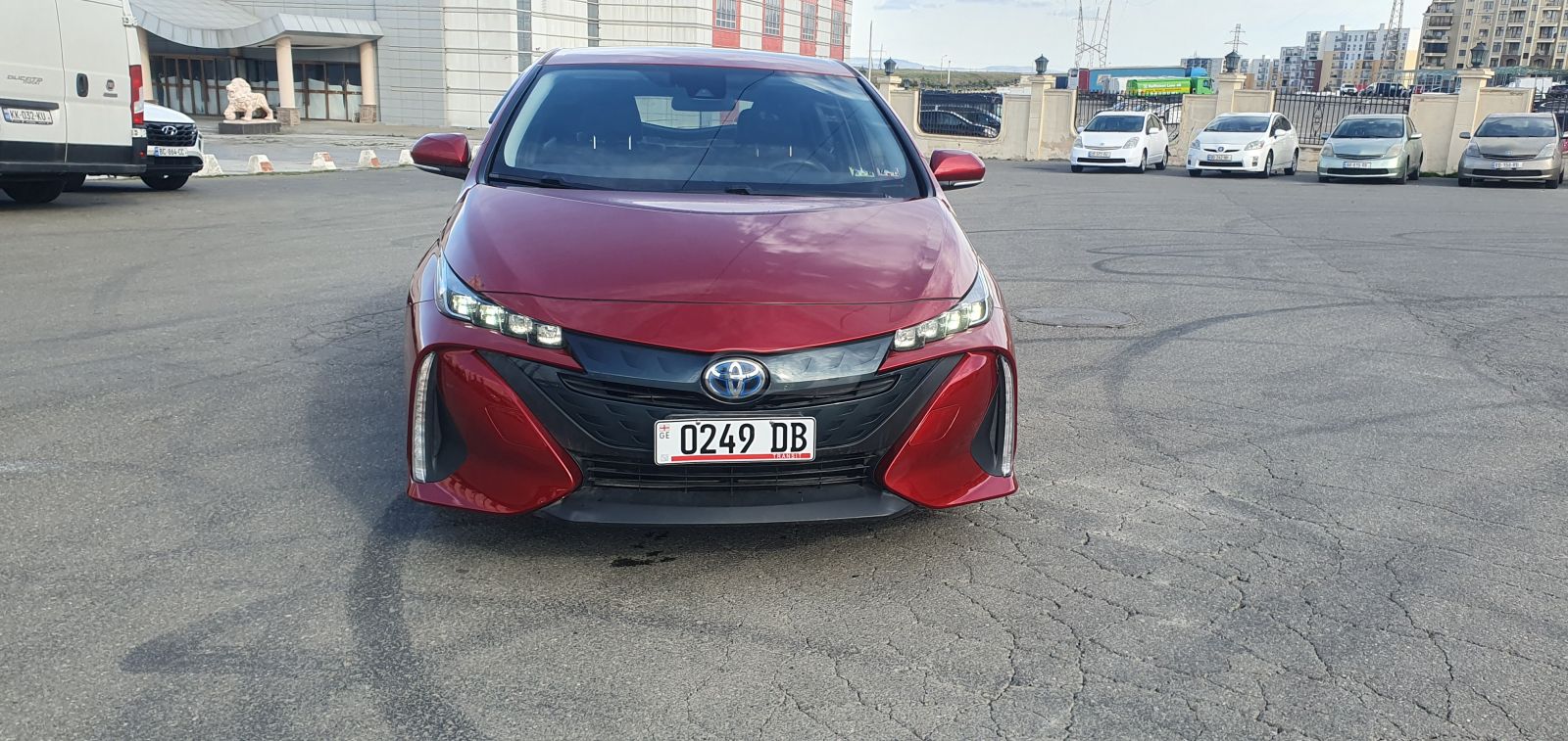 Toyota Prius Prime - фото 4