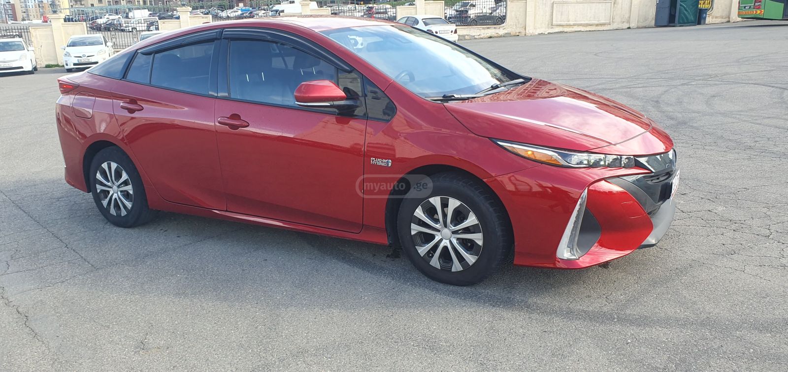 Toyota Prius Prime - фото 5