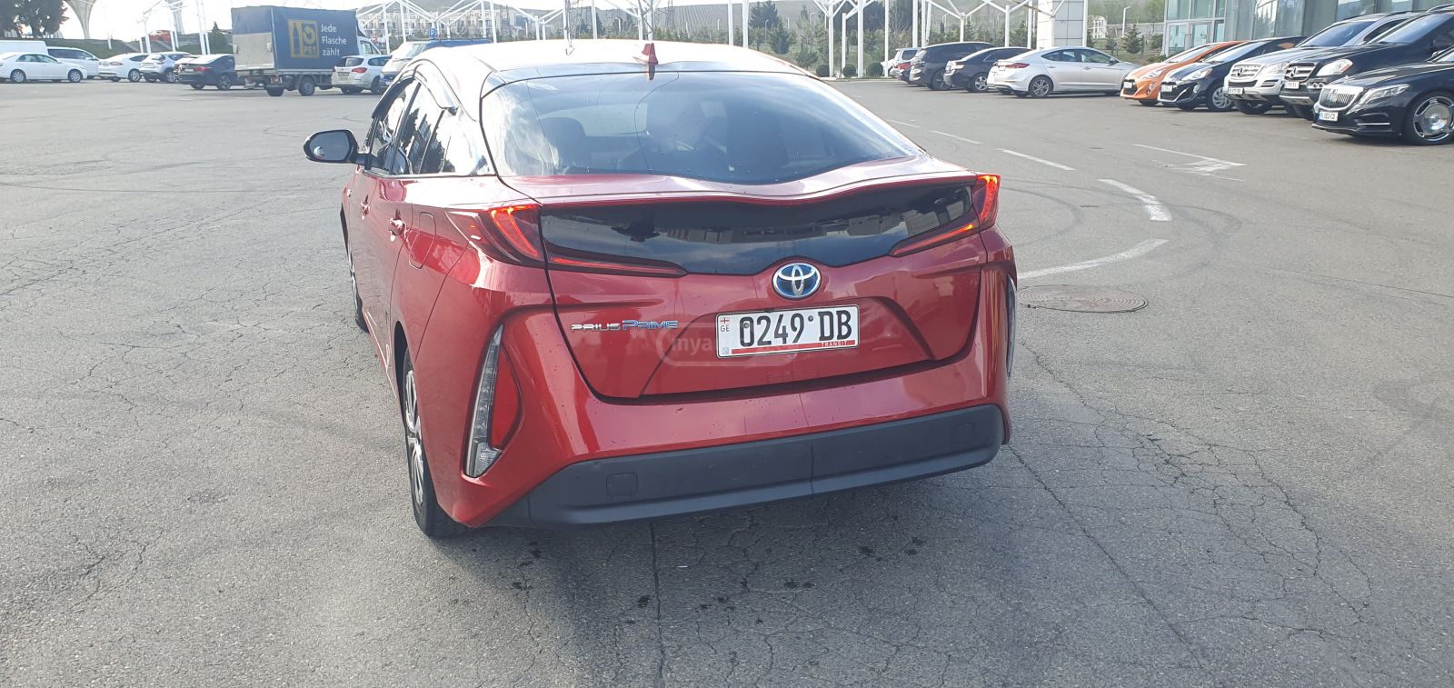 Toyota Prius Prime - фото 8