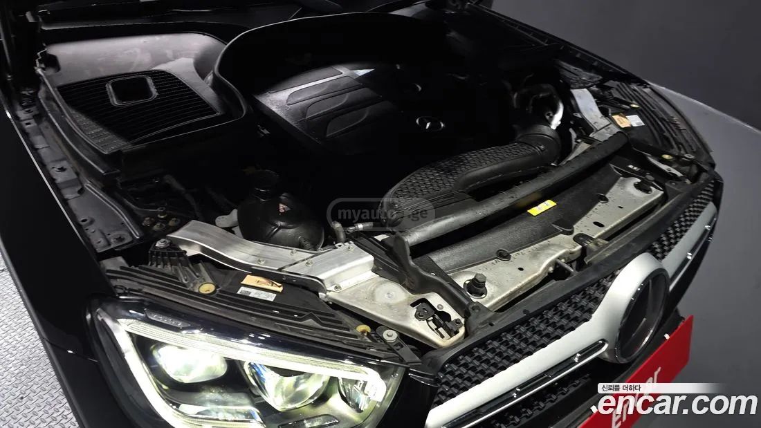 Mercedes-Benz GLC 63 AMG 2021 — миниатюра 6