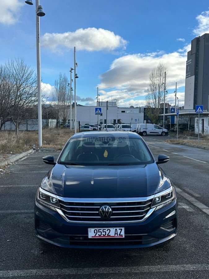 Volkswagen Passat - фото 2