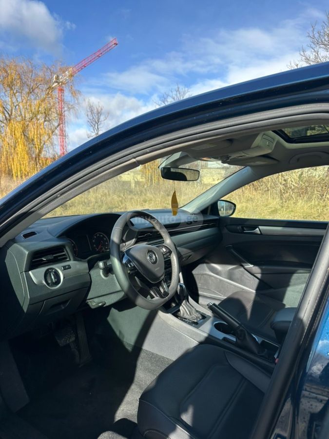 Volkswagen Passat - фото 5