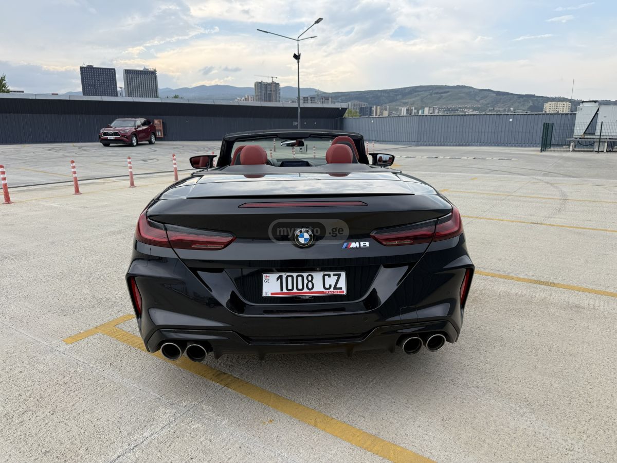BMW M8 - фото 4