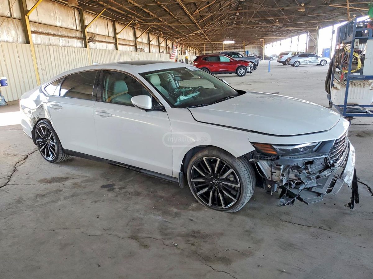 Honda Accord - фото 4