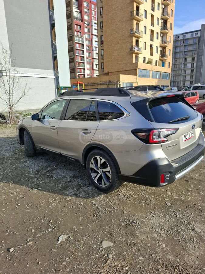 Subaru Limited XT 4dr All-Wheel Drive — миниатюра 1