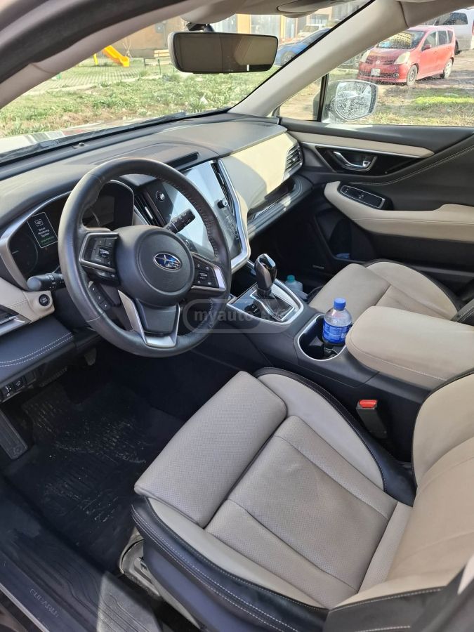 Subaru Limited XT 4dr All-Wheel Drive — миниатюра 5