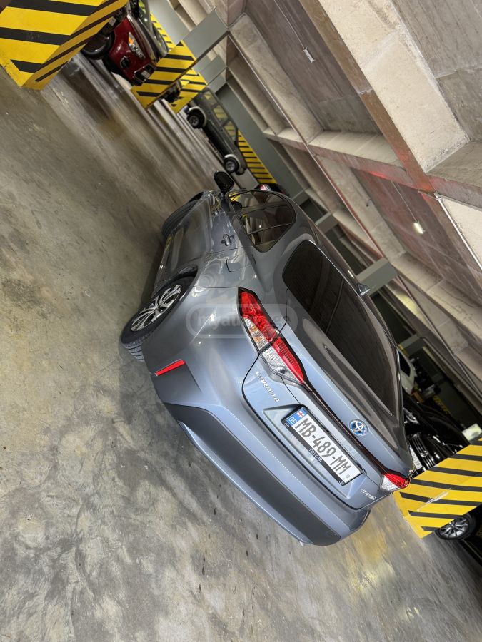 Toyota Corolla - фото 3