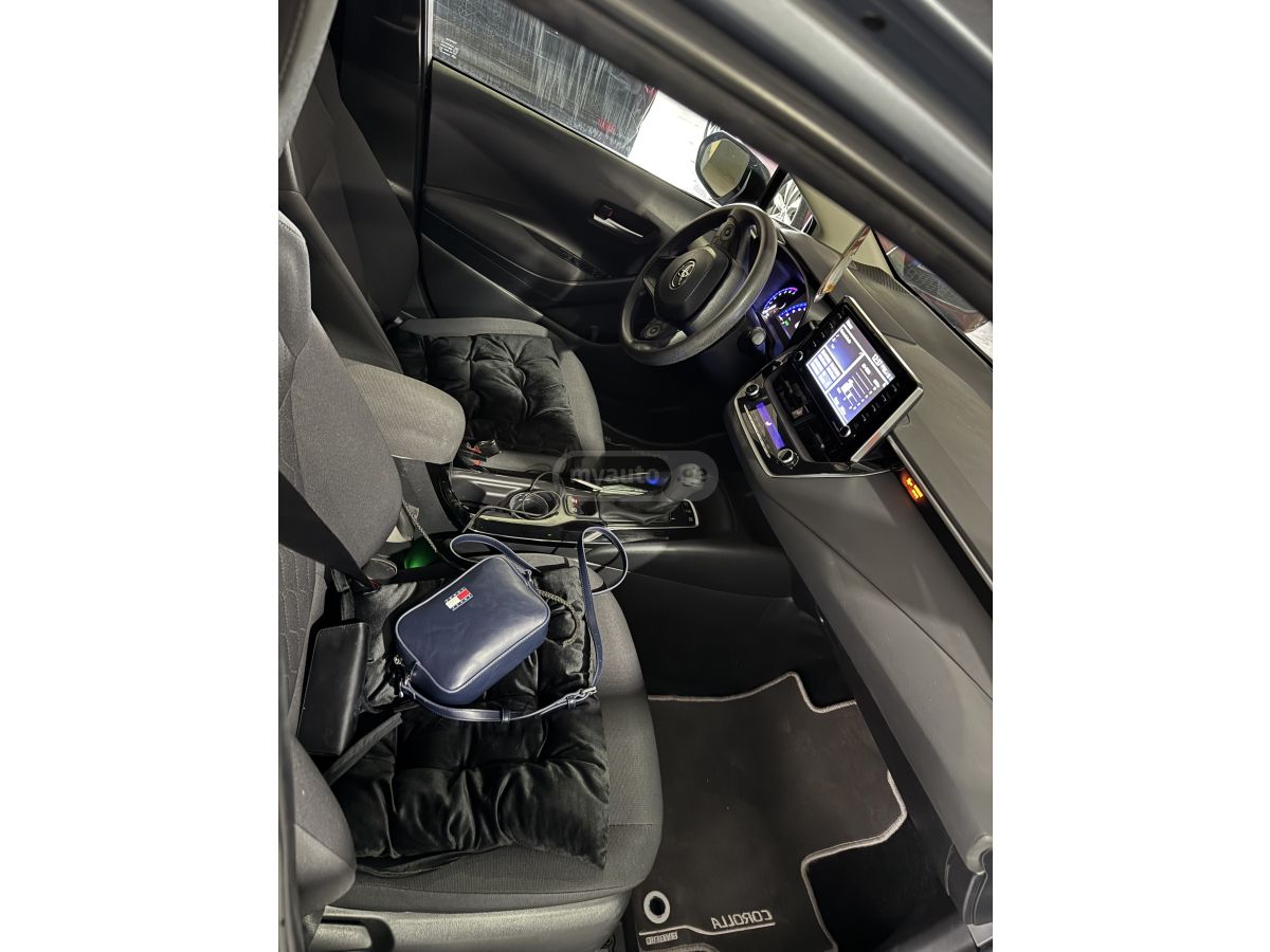 Toyota Corolla - фото 6