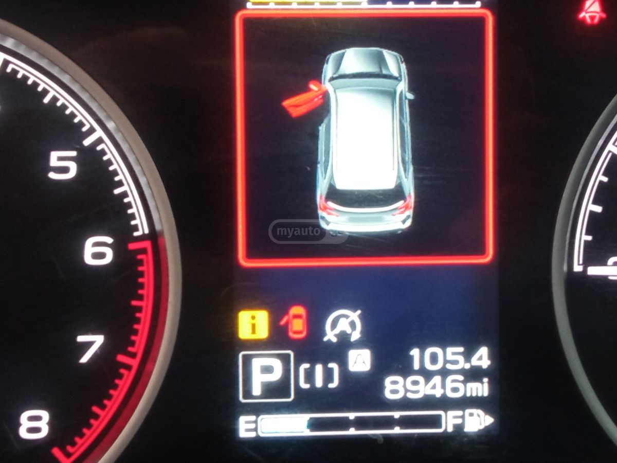 Subaru Premium 4dr All-Wheel Drive CV — миниатюра 3