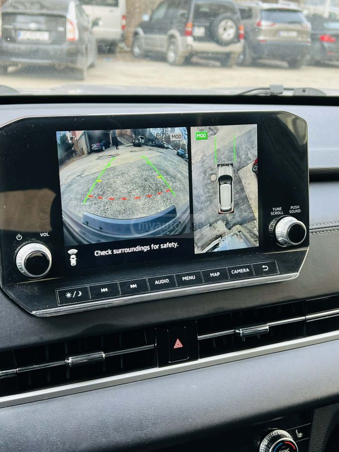 Mitsubishi Outlander - фото 12