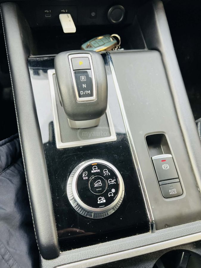 Mitsubishi Outlander - фото 13