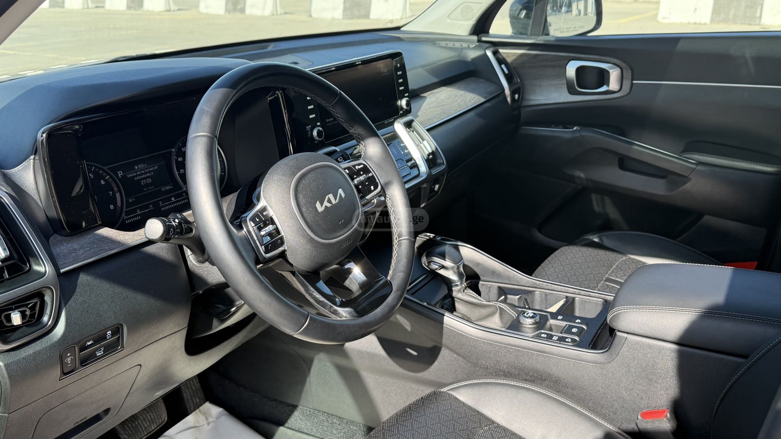 Kia Sorento - фото 11