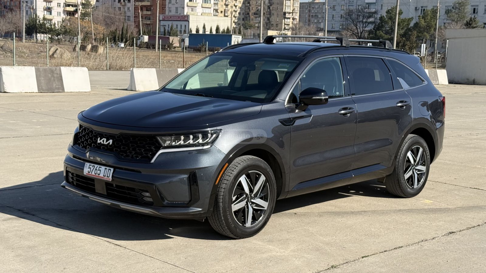 Kia Sorento - фото 2