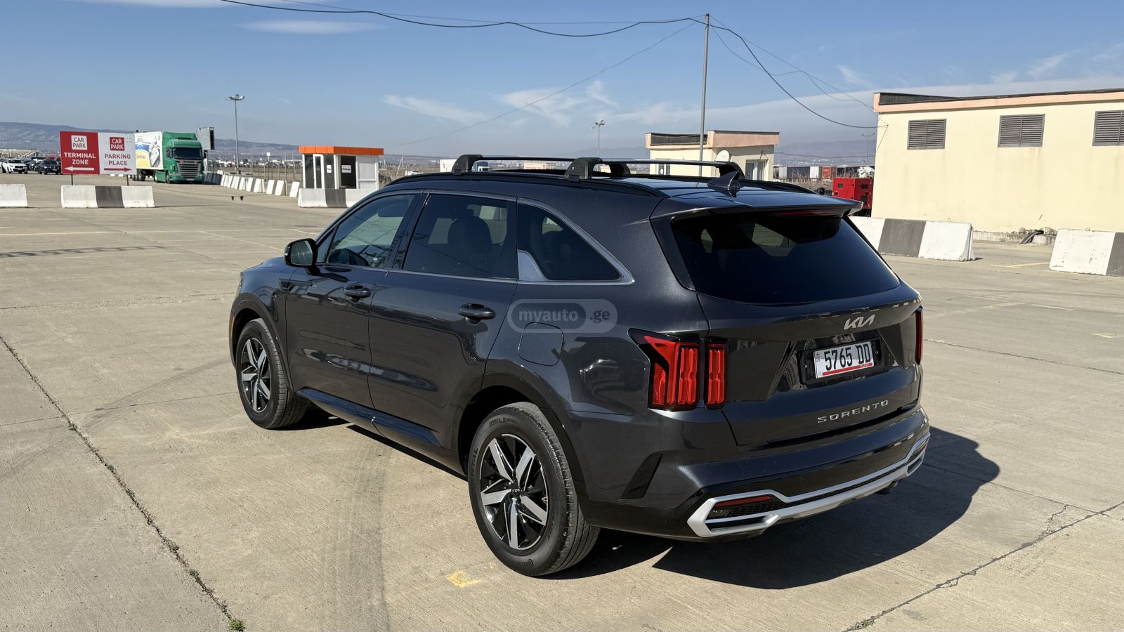 Kia Sorento - фото 4