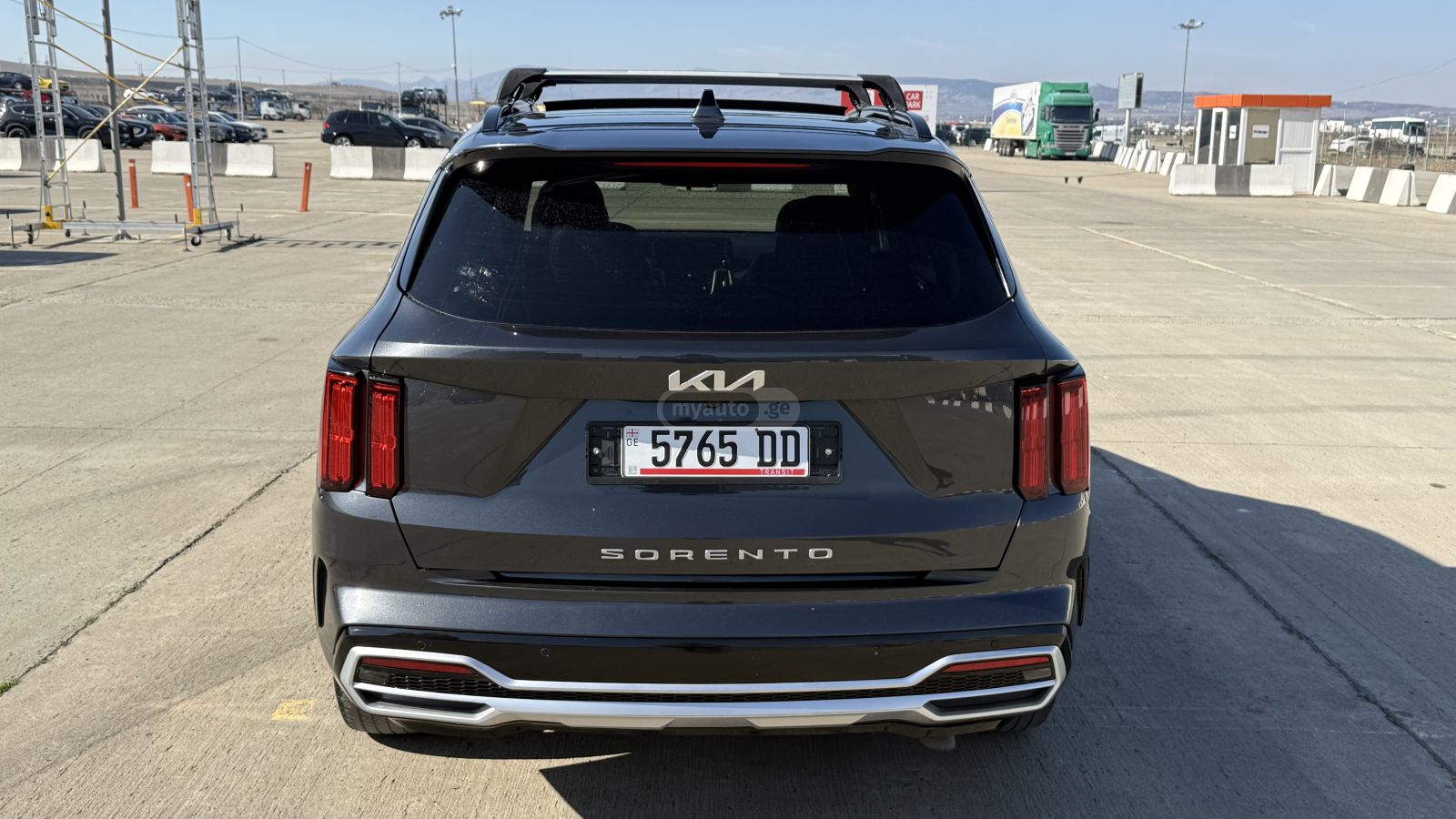 Kia Sorento - фото 5