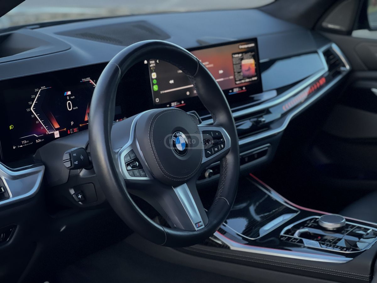 BMW xDrive40i — миниатюра 11
