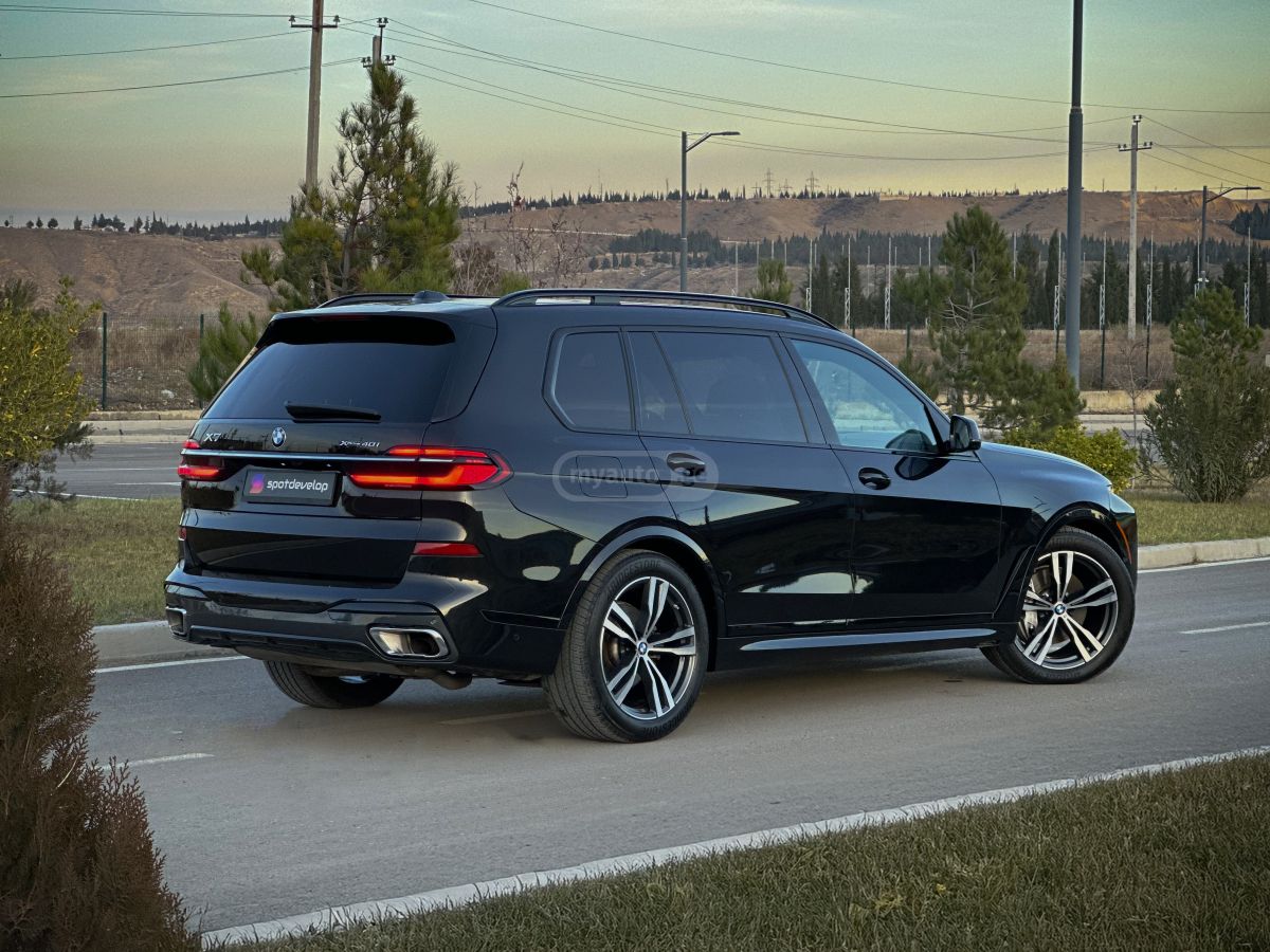 BMW xDrive40i — миниатюра 6