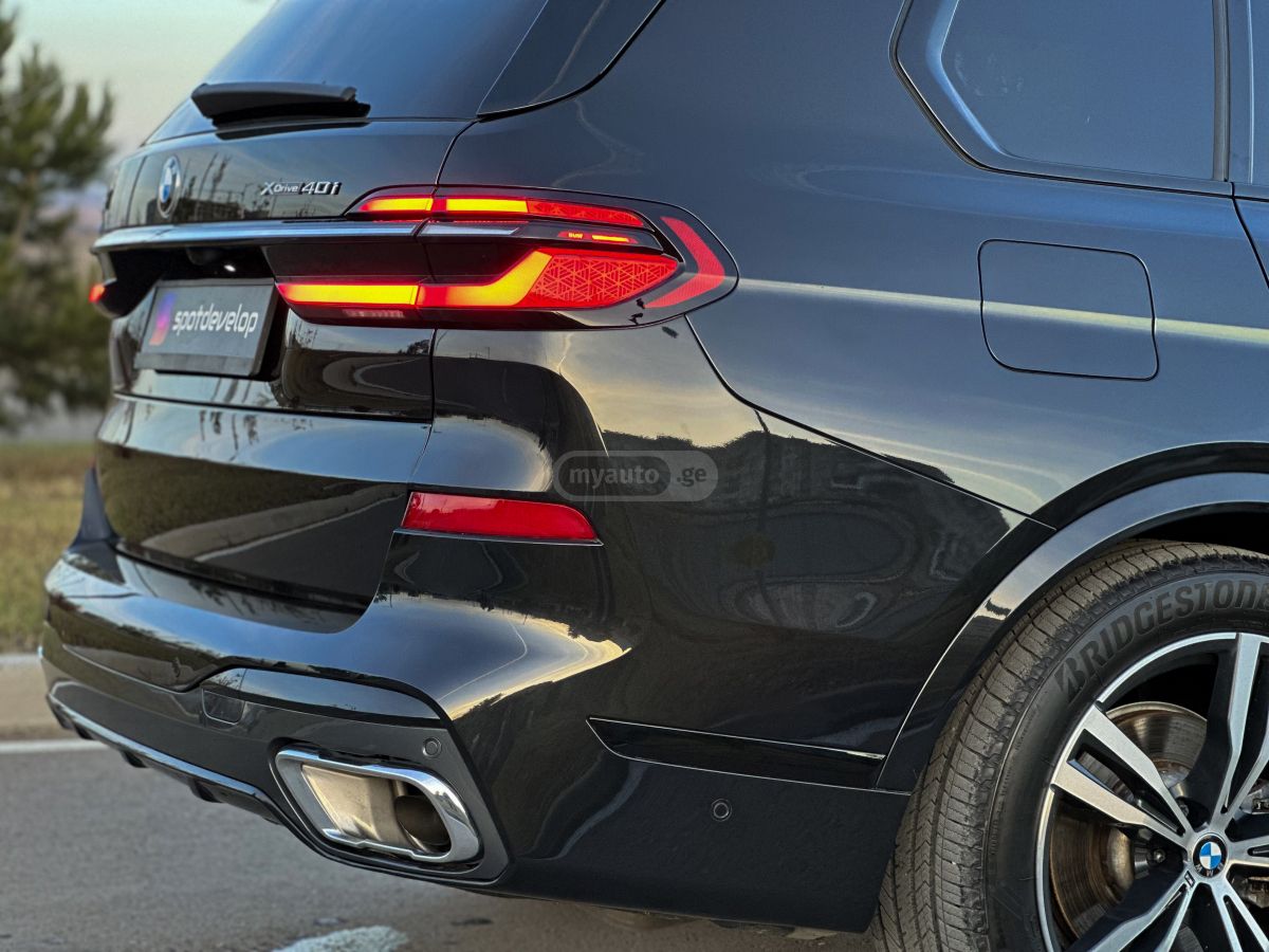 BMW xDrive40i — миниатюра 8