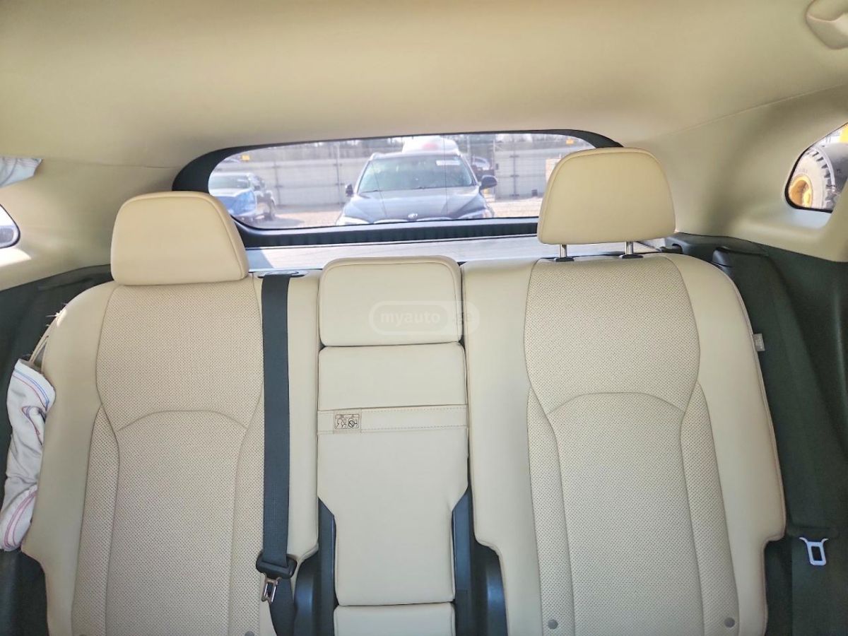Lexus RX 350 - фото 9