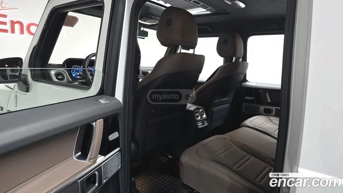Mercedes-Benz G 65 AMG 2025 — миниатюра 11
