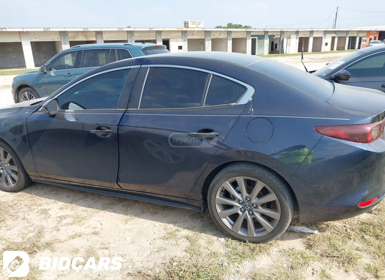 Mazda Mazda 3 2024 — миниатюра 10