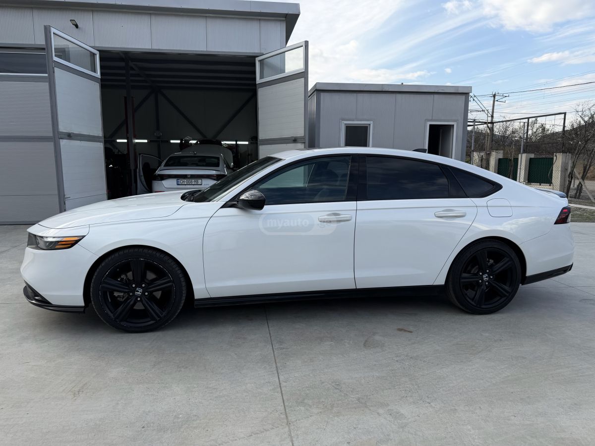 Honda Accord - фото 7