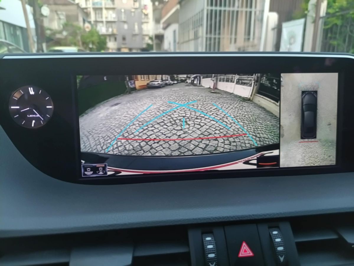 Lexus ES 300 - фото 12