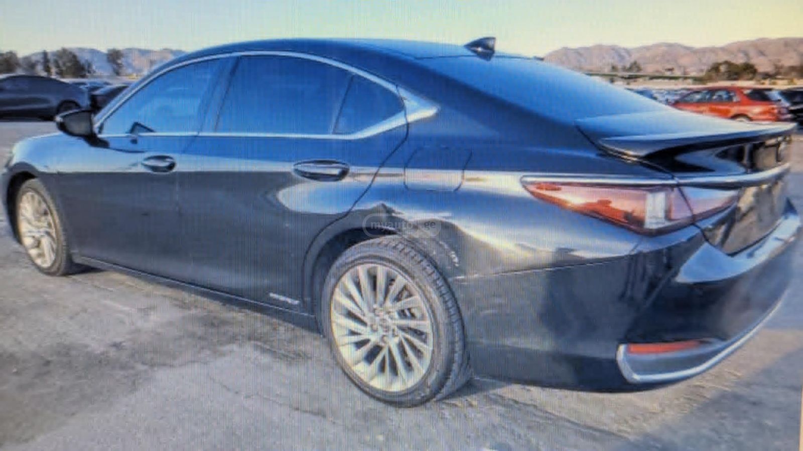 Lexus ES 300 - фото 14