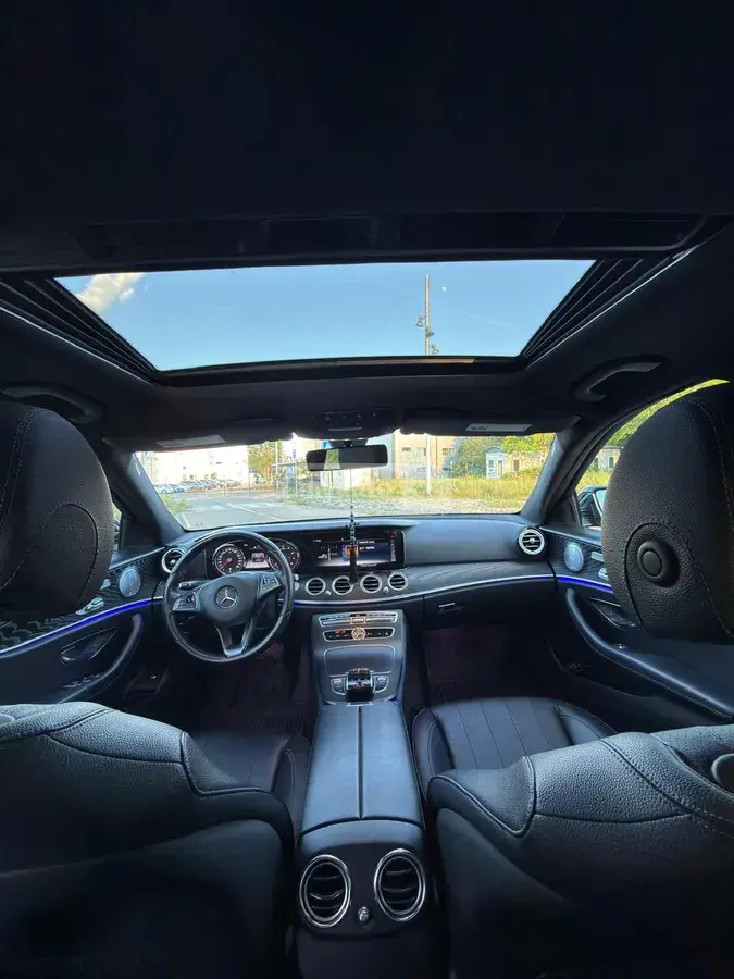Mercedes-Benz 2017