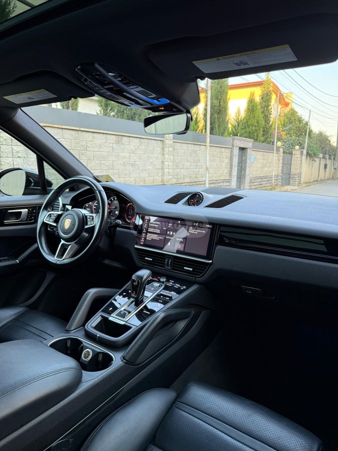 Porsche Cayenne - фото 3