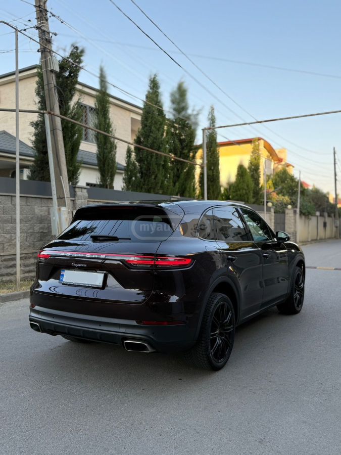 Porsche Cayenne - фото 8