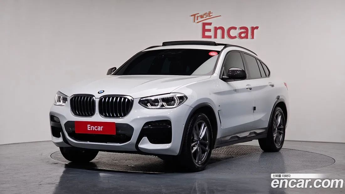BMW X4 - фото 1