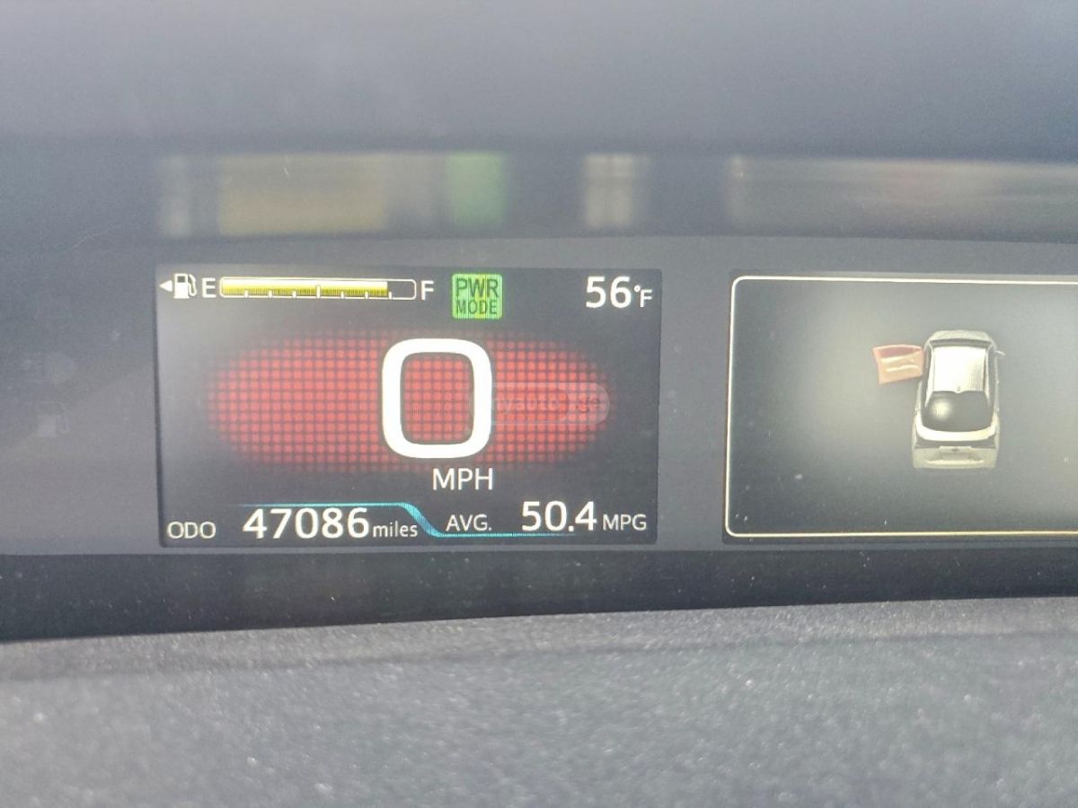 Toyota Prius - фото 9