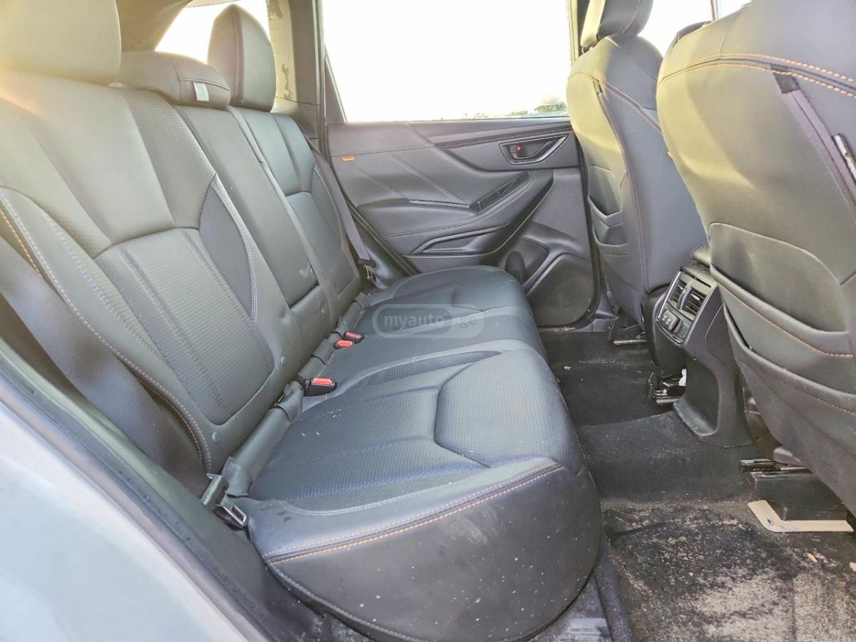 Subaru Forester - фото 11