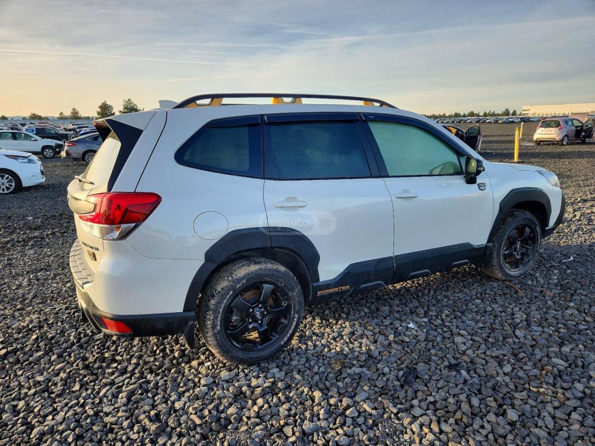 Subaru Forester - фото 3