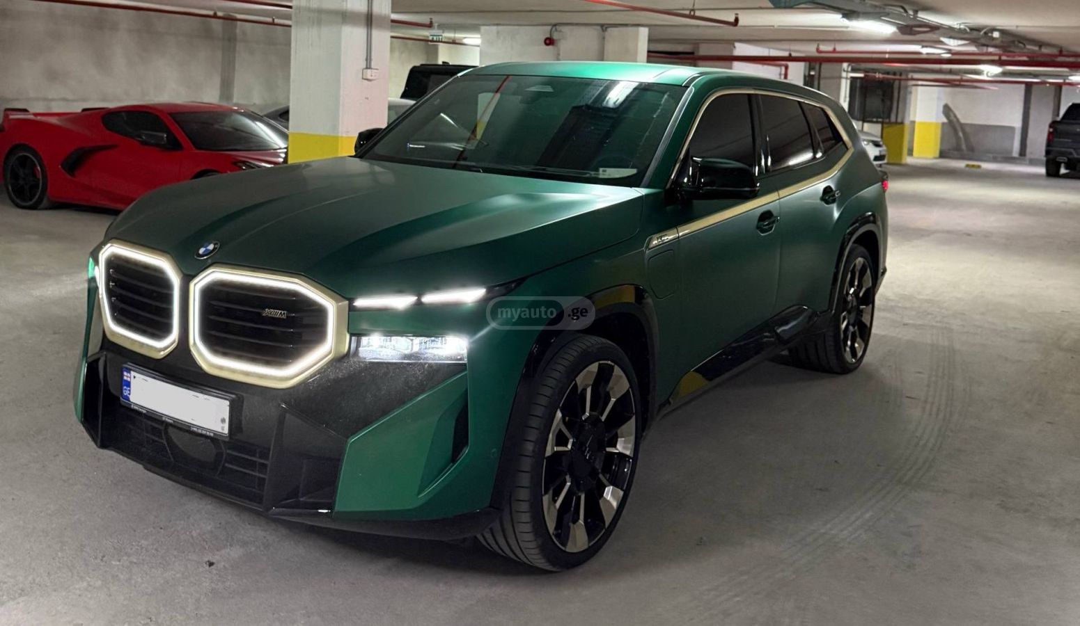 BMW XM 2023 — миниатюра 1
