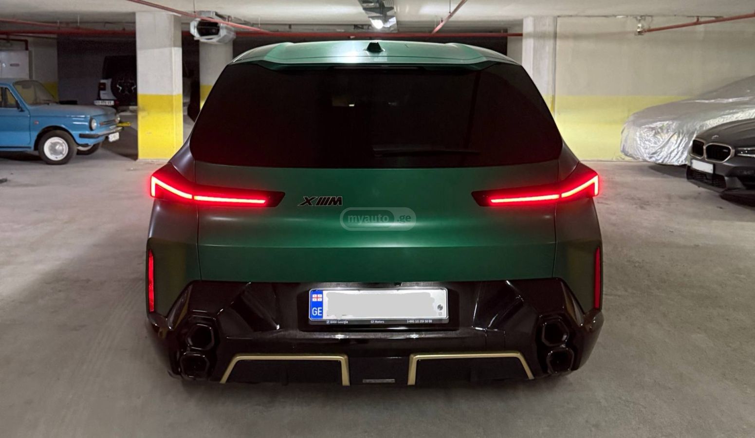 BMW Base 4dr All-Wheel Drive Sport — миниатюра 5