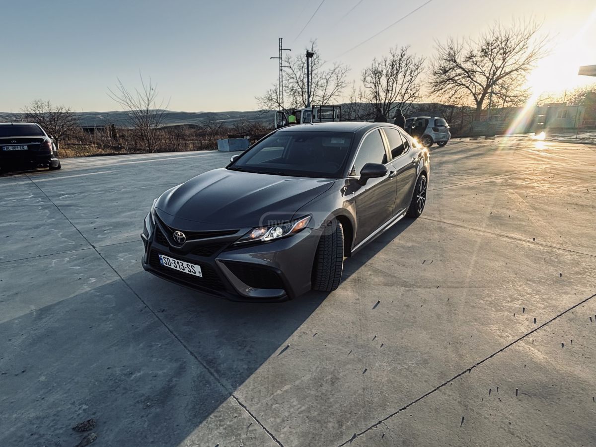 Toyota Camry - фото 12