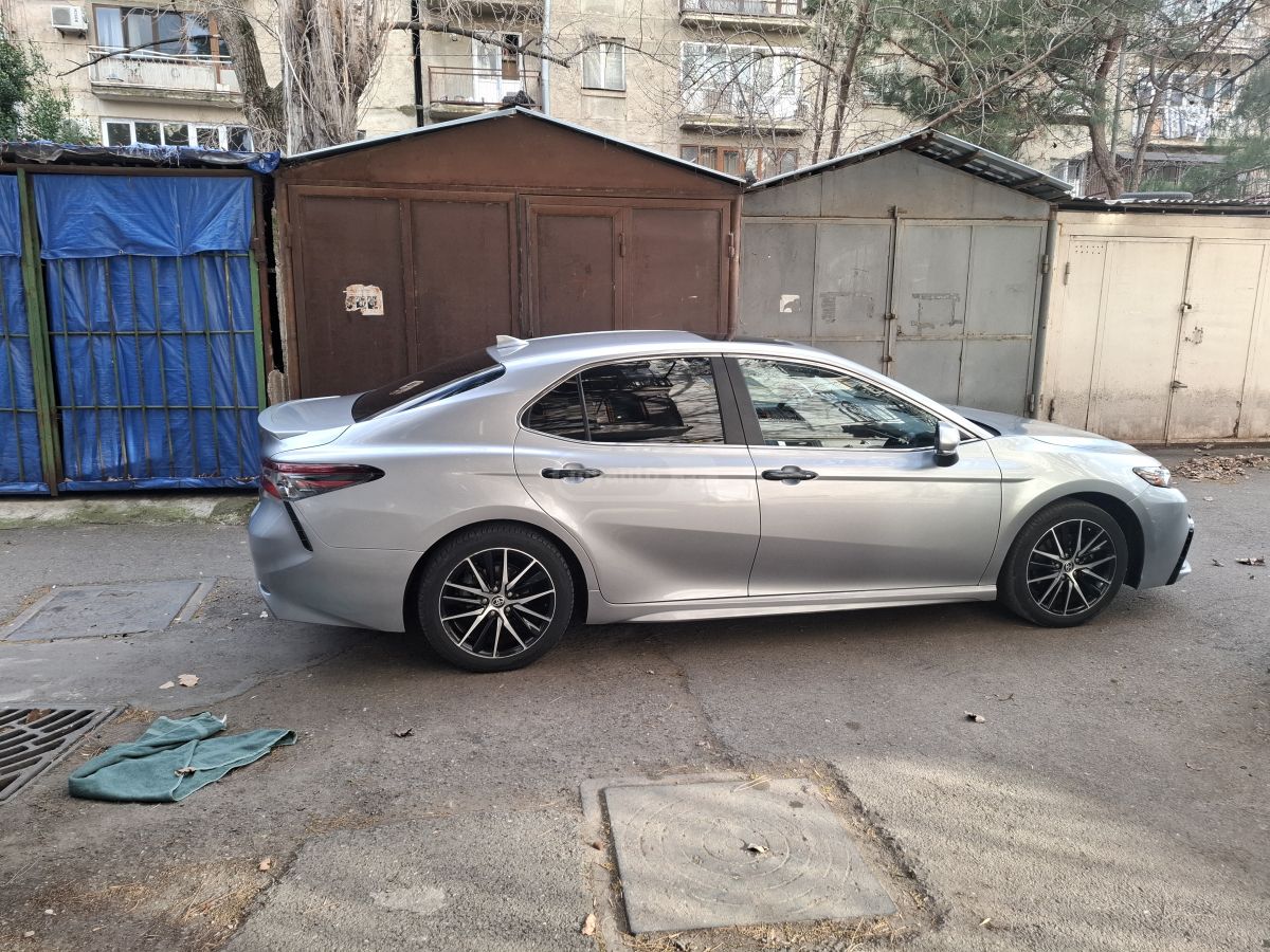 Toyota Camry - фото 10