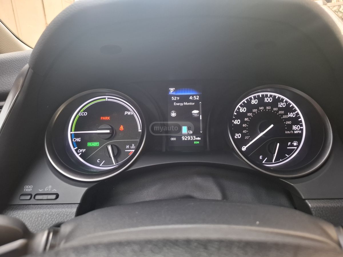 Toyota Camry - фото 11