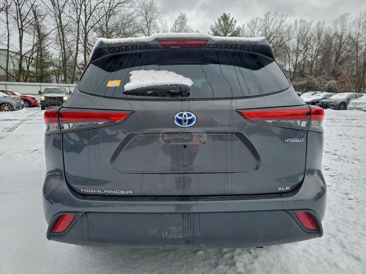 Toyota Highlander - фото 4