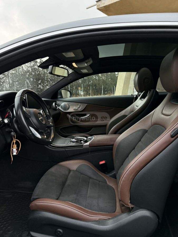 Mercedes-Benz C 300 - фото 4